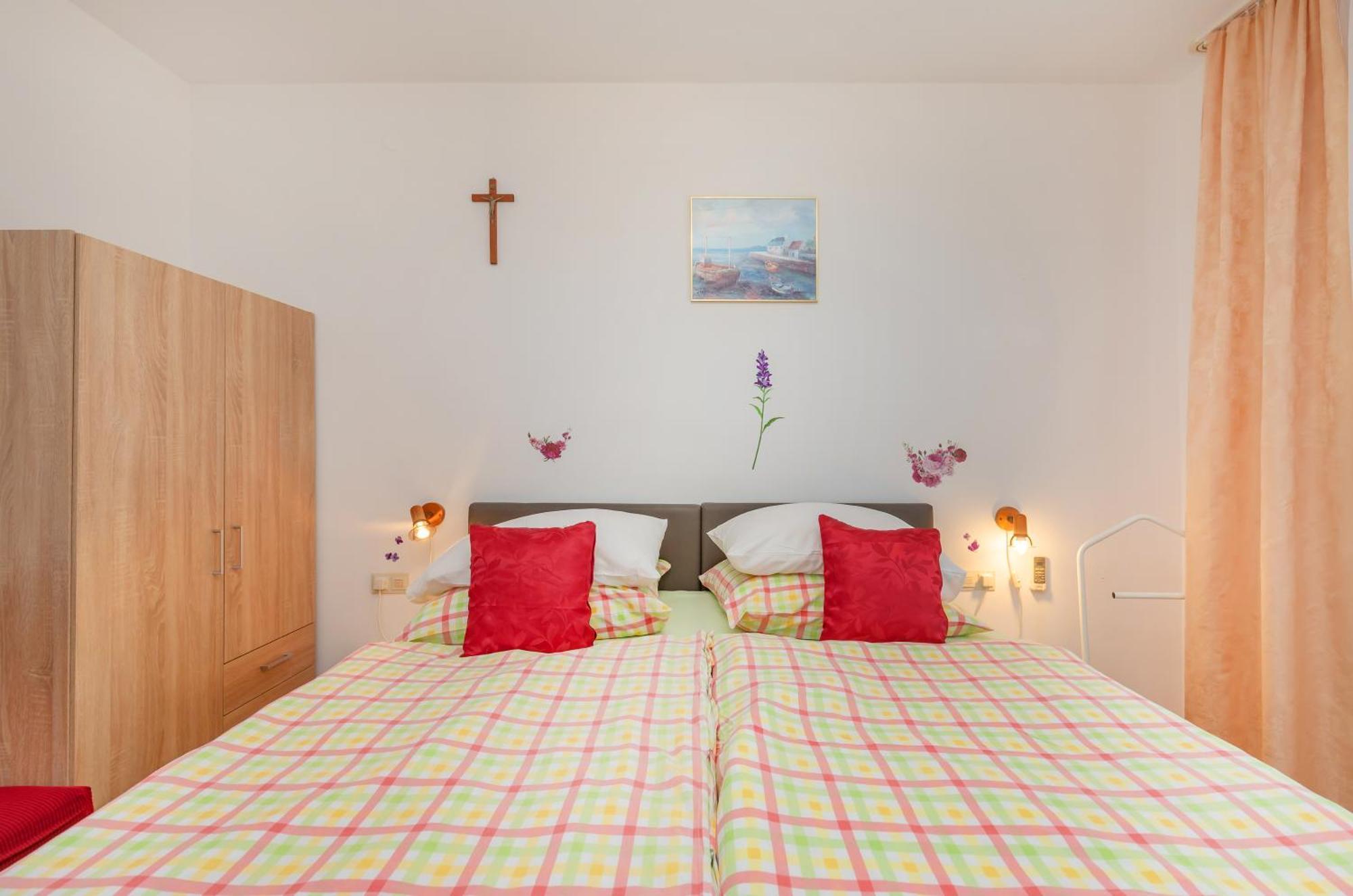 Apartments Galic 믈리니 외부 사진