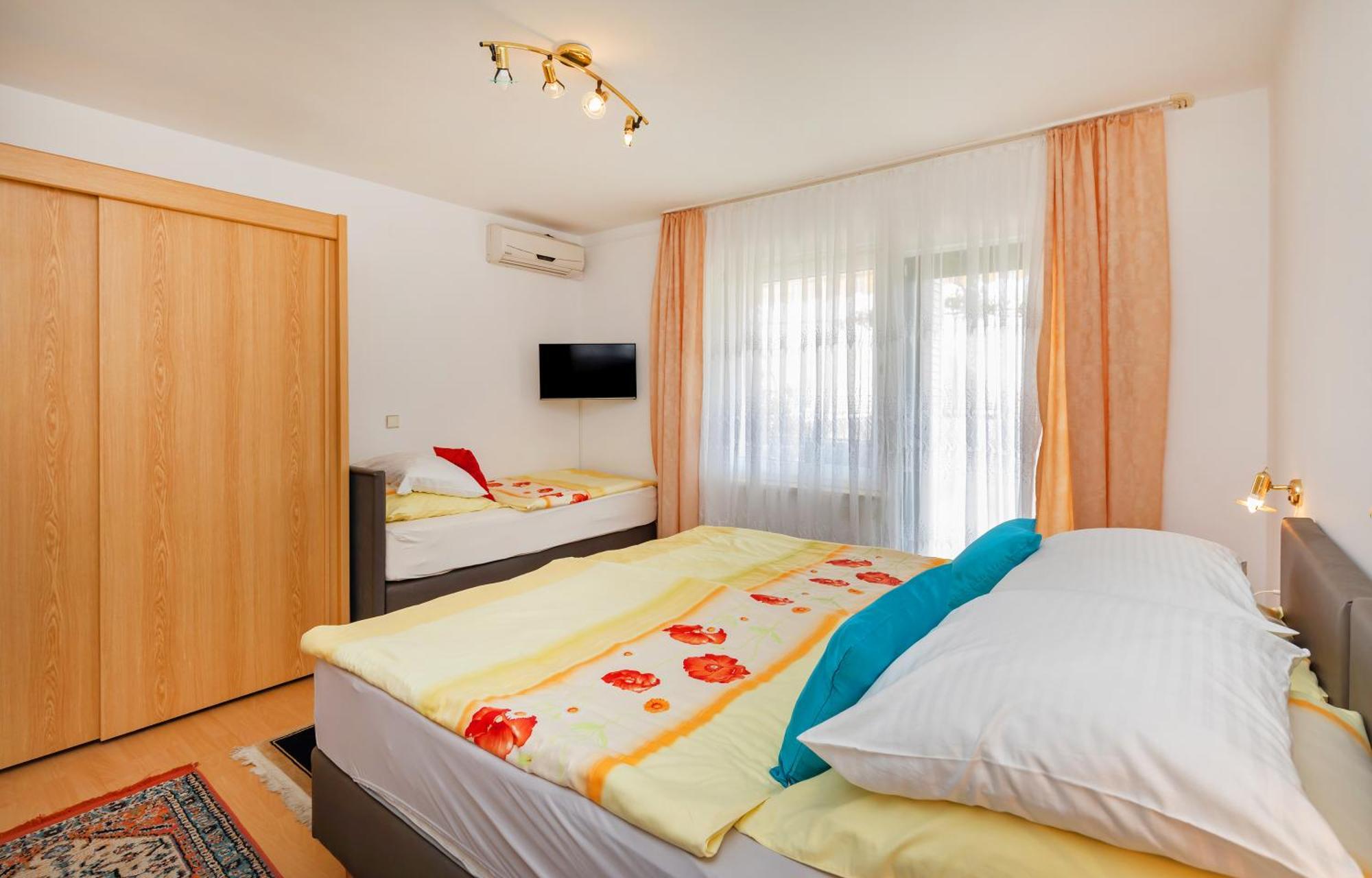 Apartments Galic 믈리니 외부 사진