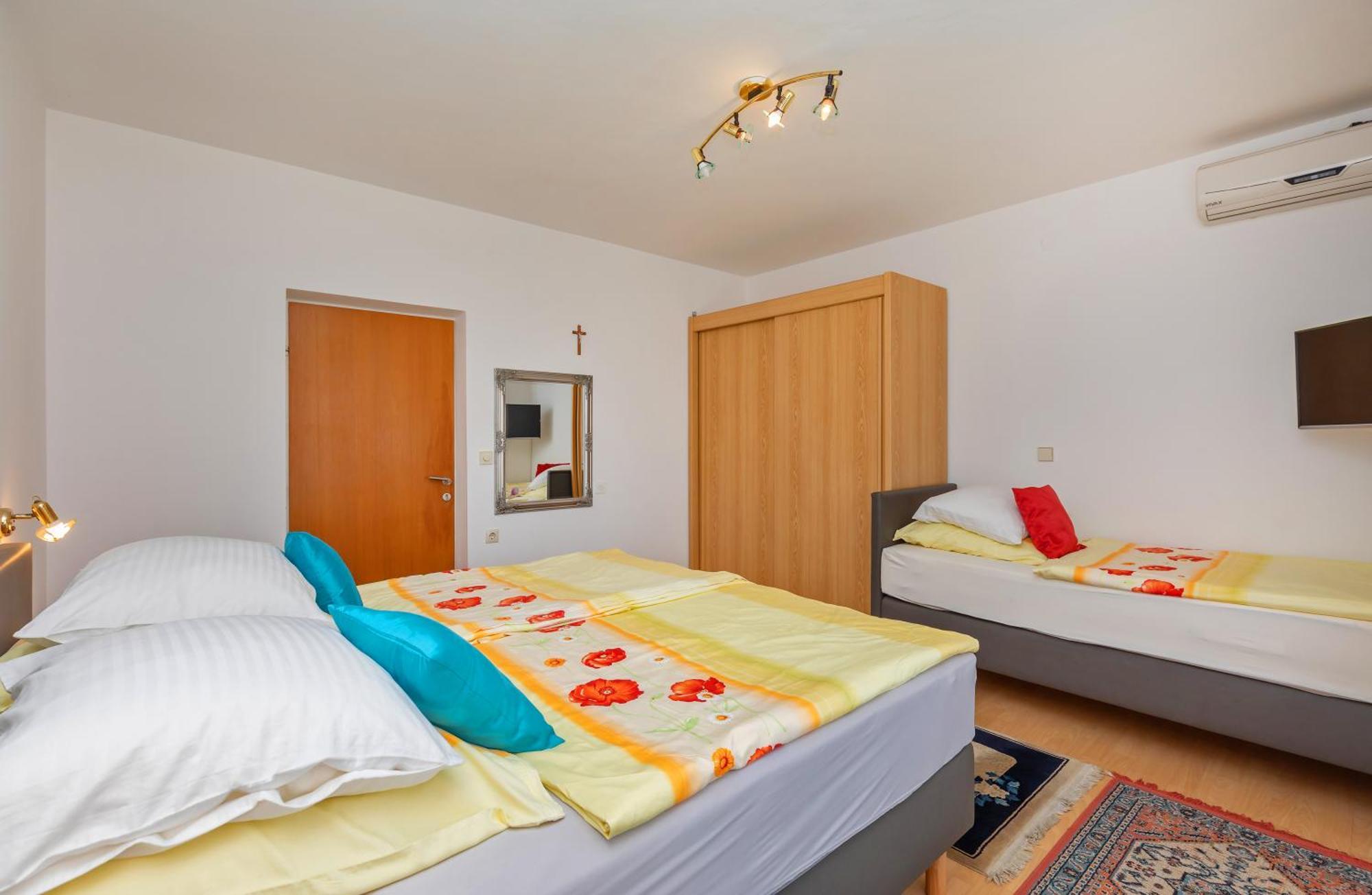 Apartments Galic 믈리니 외부 사진